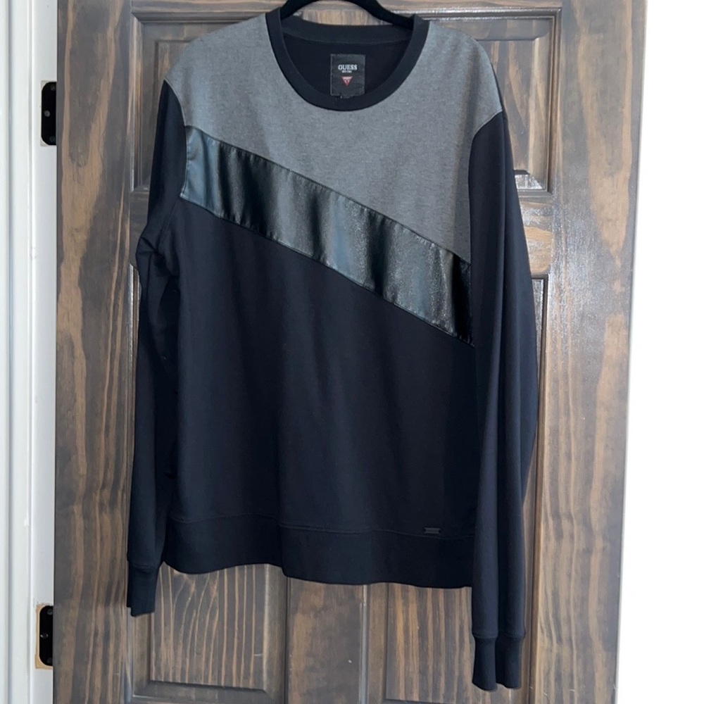 Men’s GUESS Sweater